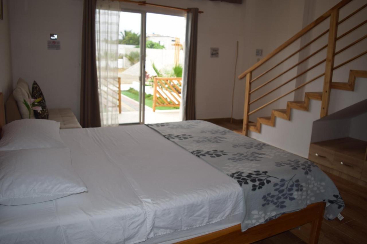 Ohana Beach Hotel Playas Buitenkant foto