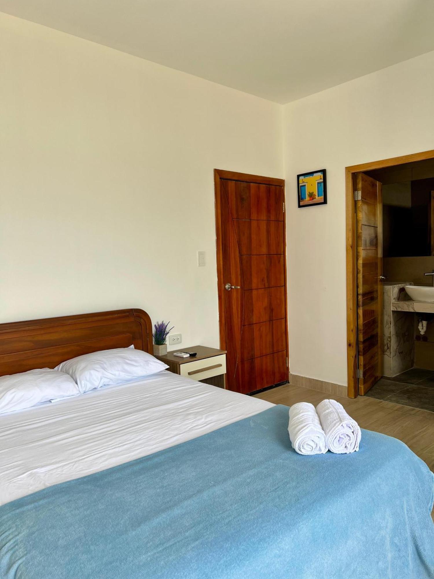 Ohana Beach Hotel Playas Buitenkant foto