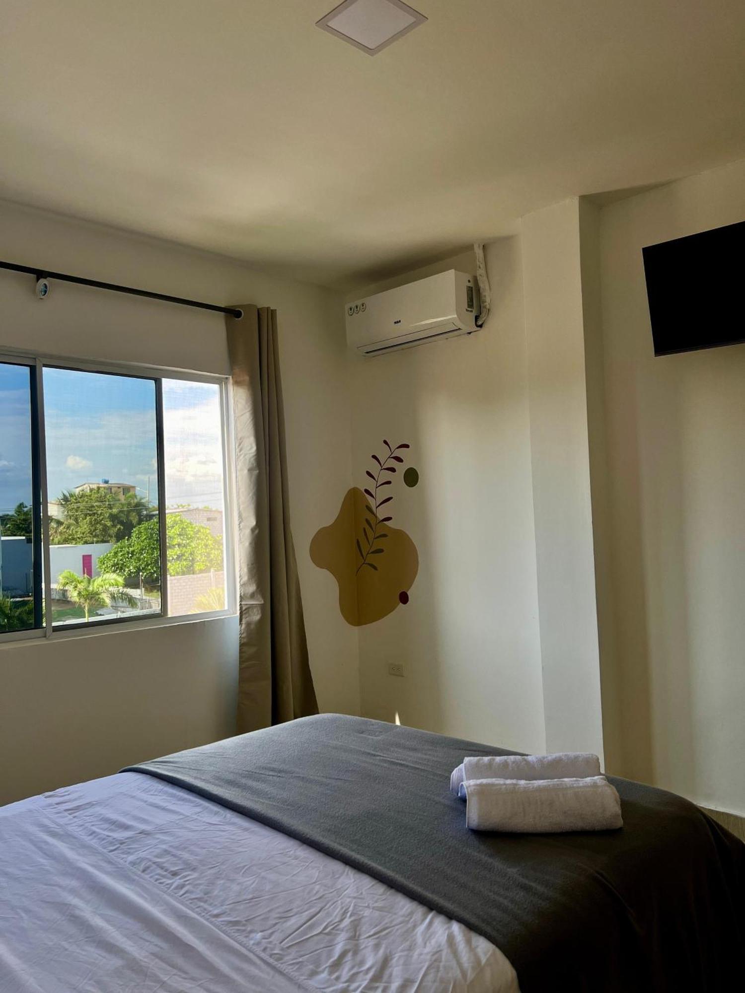 Ohana Beach Hotel Playas Buitenkant foto